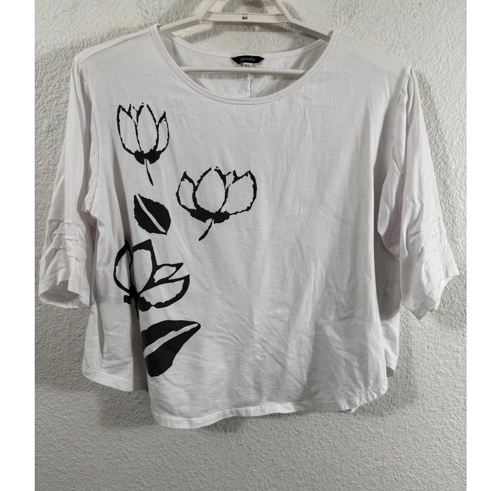Yasuko Womens White Floral Graphic‎ Cotton T-Shirt Size M/L Short Sleeve Boxy